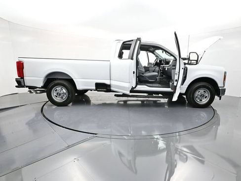 Used 2026 Ford F250 XL RWD image 41