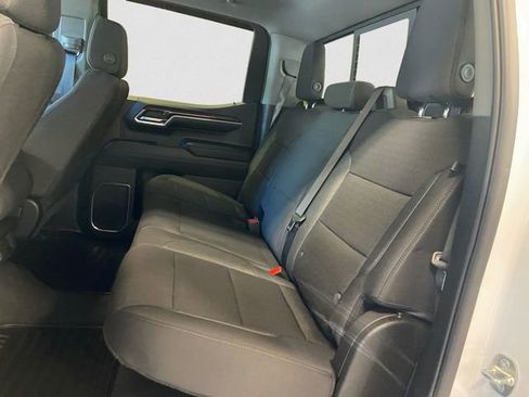 Used 2024 GMC Sierra 1500 SLE w/ Preferred Package image 14