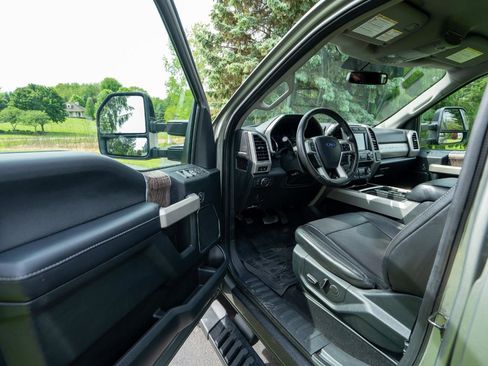 Used 2019 Ford F250 Lariat AWD/4WD image 12