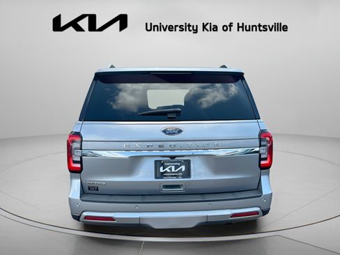 Used 2023 Ford Expedition Limited RWD image 7