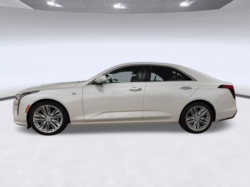 Certified 2023 Cadillac CT4 Premium Luxury RWD image 2