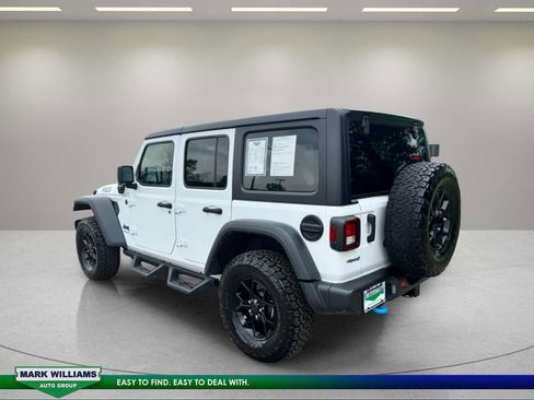 Used 2024 Jeep Wrangler Unlimited AWD/4WD image 4