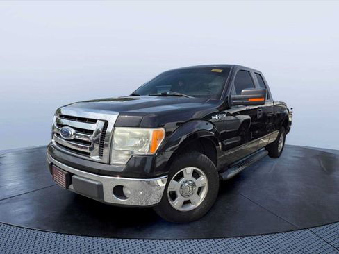 Used 2012 Ford F150 XLT w/ XLT Convenience Pkg RWD image 3