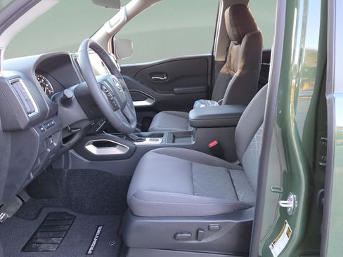 New 2026 Nissan Frontier SV image 11