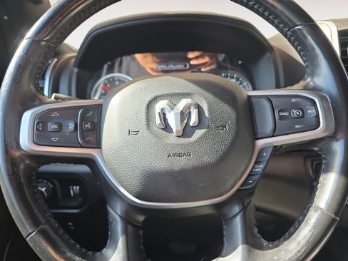 Used 2021 RAM 1500 Big Horn image 9