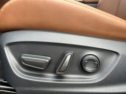 New 2026 Toyota Crown Signia AWD/4WD image 10
