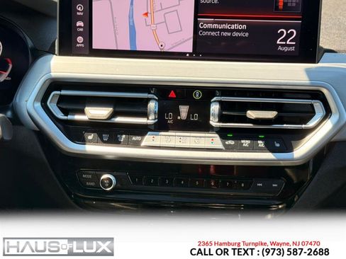 Used 2023 BMW X4 xDrive30i w/ M Sport Package image 27
