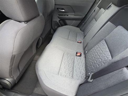 New 2026 Nissan Kicks SV image 10