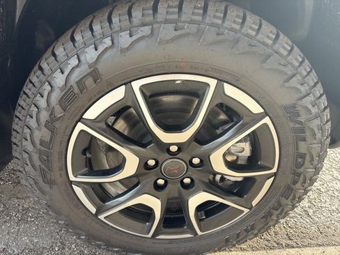 New 2026 Jeep Compass Trailhawk image 30