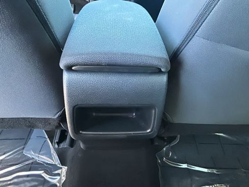 Used 2021 Toyota Corolla LE FWD image 25