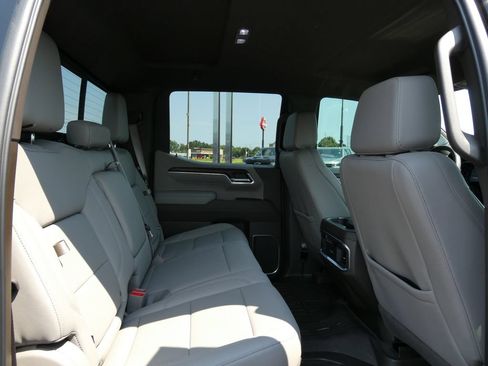 Certified 2026 GMC Sierra 1500 SLT w/ SLT Premium Plus Package AWD/4WD image 16