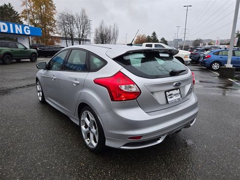 Used 2014 Ford Focus ST w/ Equipment Group 201A image 7