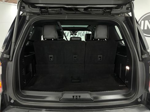 Used 2019 Ford Expedition Limited w/ Equipment Group 302A AWD/4WD image 26