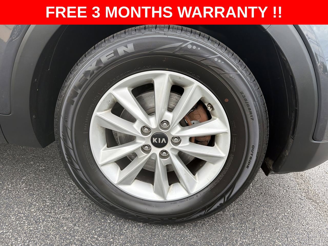 Used 2019 Kia Sorento FWD image 10