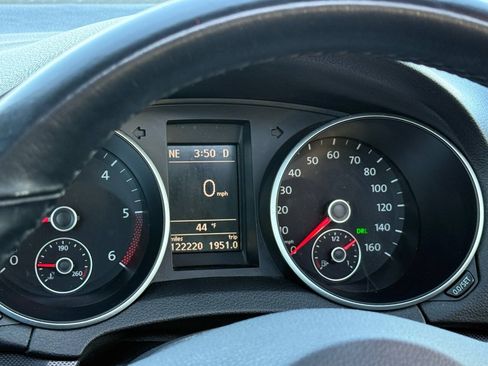 Used 2010 Volkswagen Jetta TDI FWD image 15