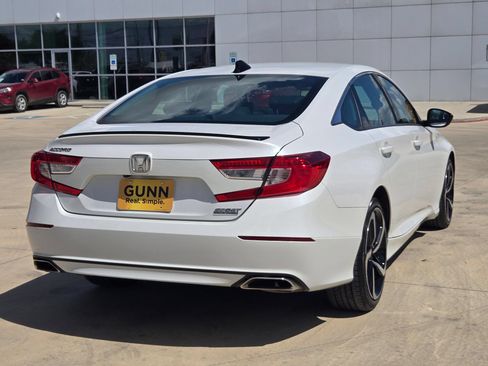 Used 2022 Honda Accord Sport Special Edition image 7