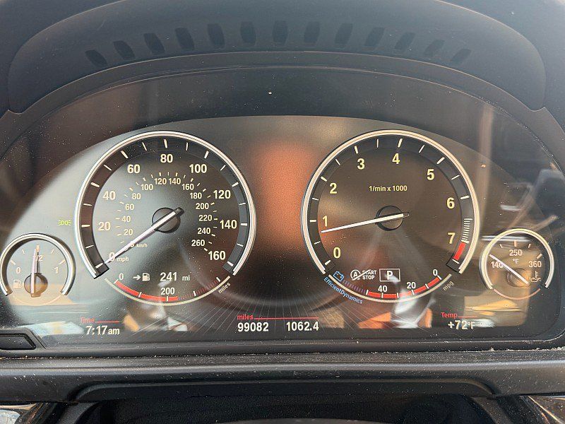 Used 2014 BMW 550i xDrive Sedan AWD/4WD image 12