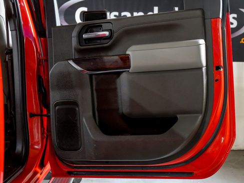 Used 2020 GMC Sierra 3500 SLT w/ SLT Premium Plus Package image 38