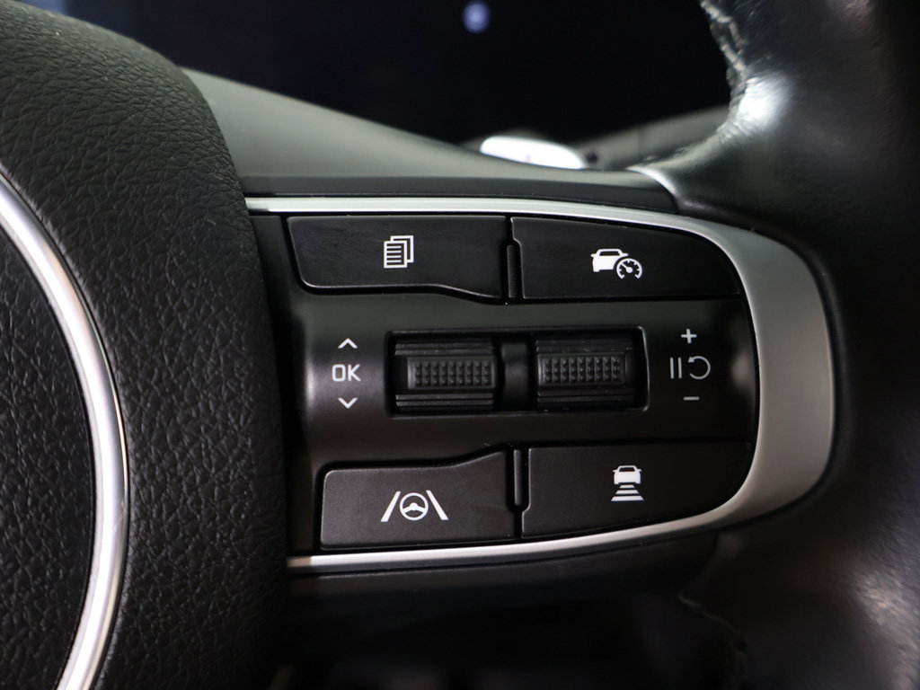 Used 2025 Kia K5 GT FWD image 44