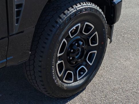 New 2026 Ford F250 Platinum image 13