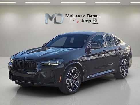 Used 2022 BMW X4 M40i image 2