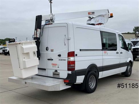 Used 2013 Freightliner Sprinter 3500 image 2