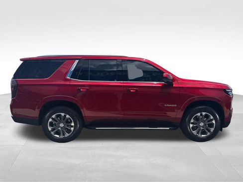 Used 2025 Chevrolet Tahoe LT AWD/4WD image 7