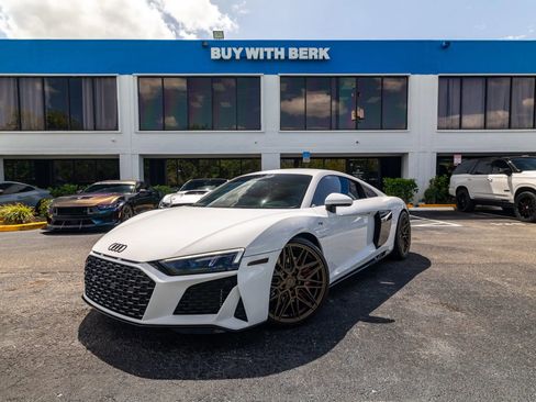 Used 2023 Audi R8 V10 performance RWD image 6