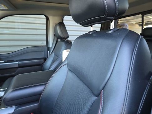 Used 2021 Ford F150 Lariat w/ Equipment Group 502A High image 8