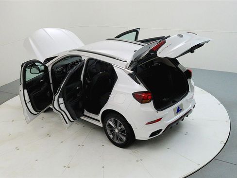 Used 2023 Buick Encore GX Select w/ Sport Touring Package image 20