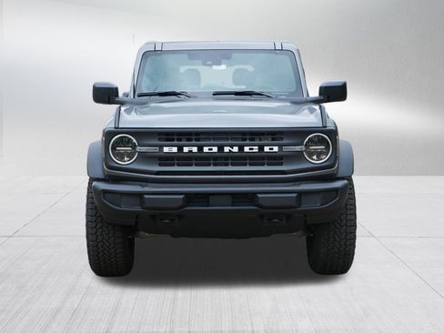 Used 2025 Ford Bronco 2-Door w/ Sasquatch Package AWD/4WD image 2