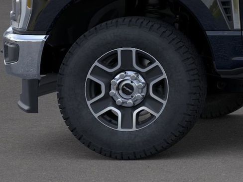 New 2026 Ford F250 Lariat w/ FX4 Off-Road Package AWD/4WD image 19