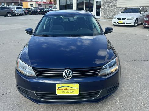 Used 2013 Volkswagen Jetta SE FWD image 8