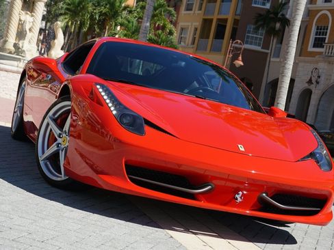 Used 2013 Ferrari 458 Italia Coupe image 64