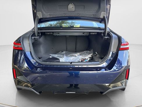 New 2026 BMW 530i xDrive w/ M Sport Package image 28