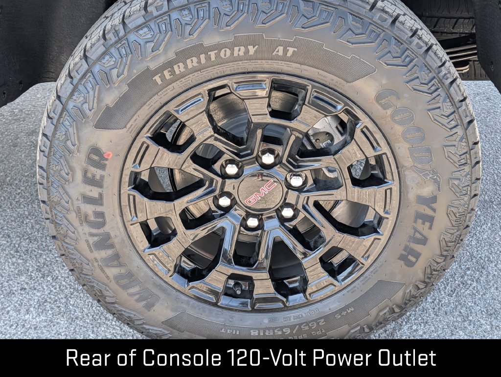 New 2026 GMC Canyon Elevation w/ Convenience Package RWD image 9