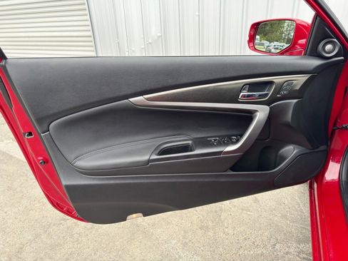 Used 2017 Honda Accord Touring image 35