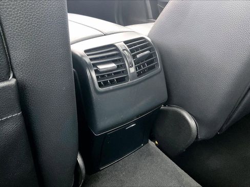 Used 2015 Mercedes-Benz E 350 E 350 Luxury image 40