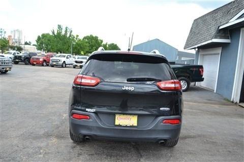 Used 2014 Jeep Cherokee Latitude FWD image 7