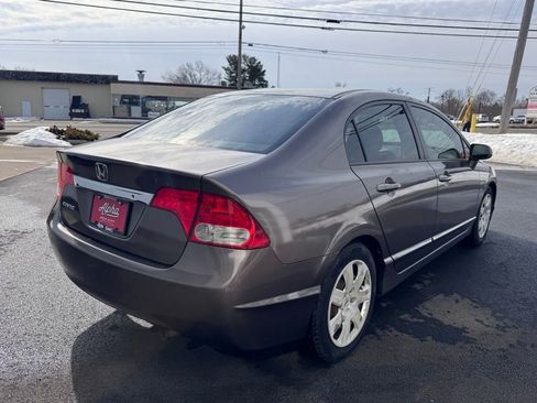Used 2011 Honda Civic LX image 5