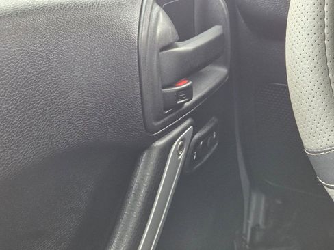 Used 2013 Jeep Wrangler Unlimited Sahara w/ Dual Top Group image 25