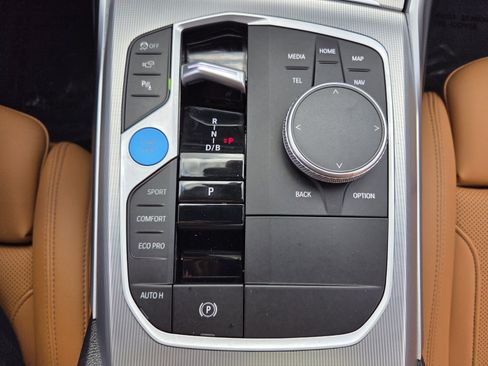 Certified 2023 BMW i4 eDrive35 w/ Premium Package image 26