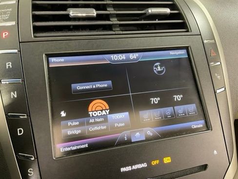 Used 2014 Lincoln MKZ AWD image 10