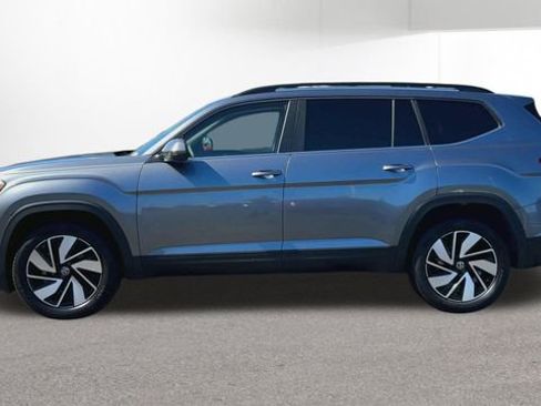 Used 2024 Volkswagen Atlas SE image 5
