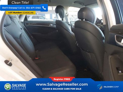 Used 2015 Hyundai Genesis 3.8 RWD image 13