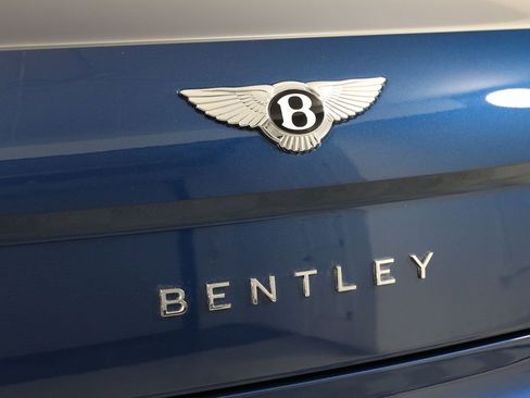 New 2025 Bentley Flying Spur Plug-In Hybrid AWD/4WD image 15