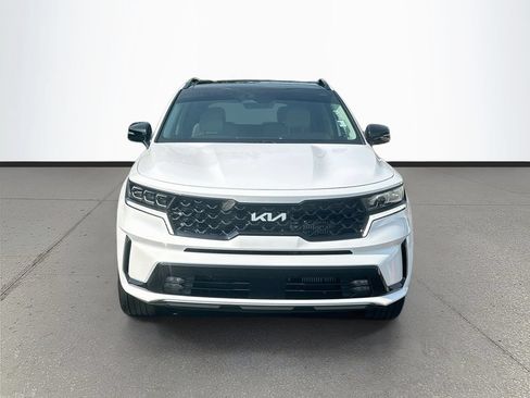 Certified 2023 Kia Sorento SX AWD/4WD image 2
