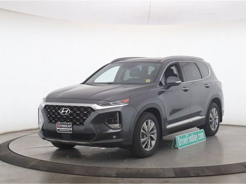 Used 2020 Hyundai Santa Fe SEL w/ Convenience + Premium Package FWD image 10