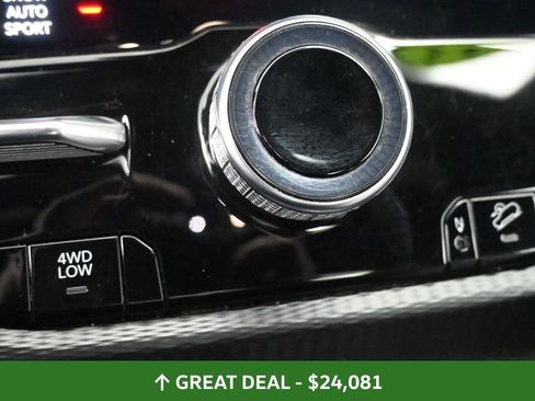 Used 2024 Jeep Grand Cherokee Limited 4xe image 33