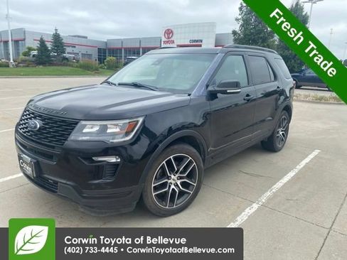 Used 2019 Ford Explorer Sport w/ Equipment Group 401A AWD/4WD image 16